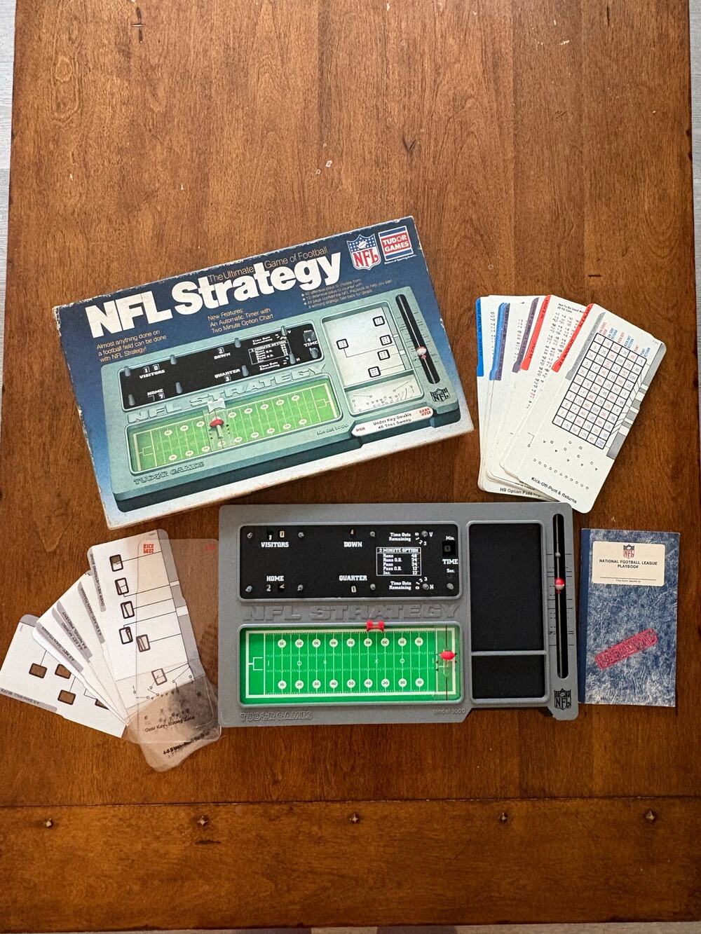 Vintage 1979 NFL Strategy Board Game Tudor Like New Retro Football Collector